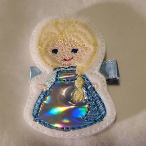 NEW DISNEY'S QUEEN ELSA FELT HAIR CLIPPY